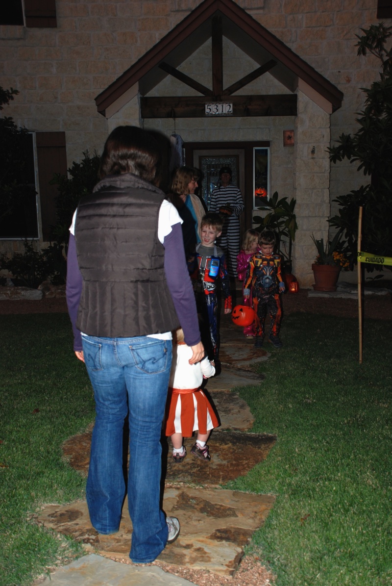 2009-10-31-24 HALLOWEEN IAN SYDNEY.jpg